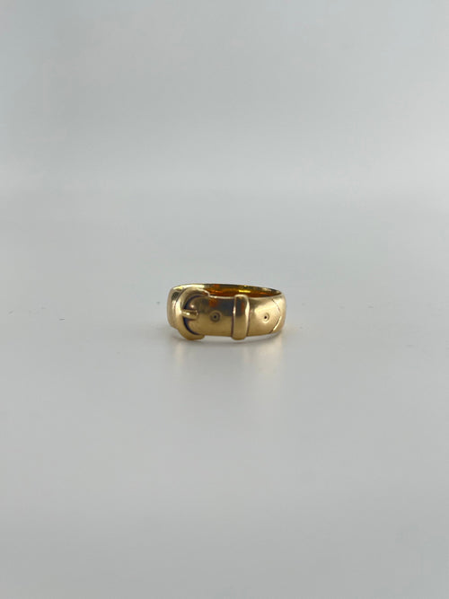 9ct Belt Buckle Ring Carat: 9ct Style: Belt Buckle Size: S 1/2 Weight: 5.25g