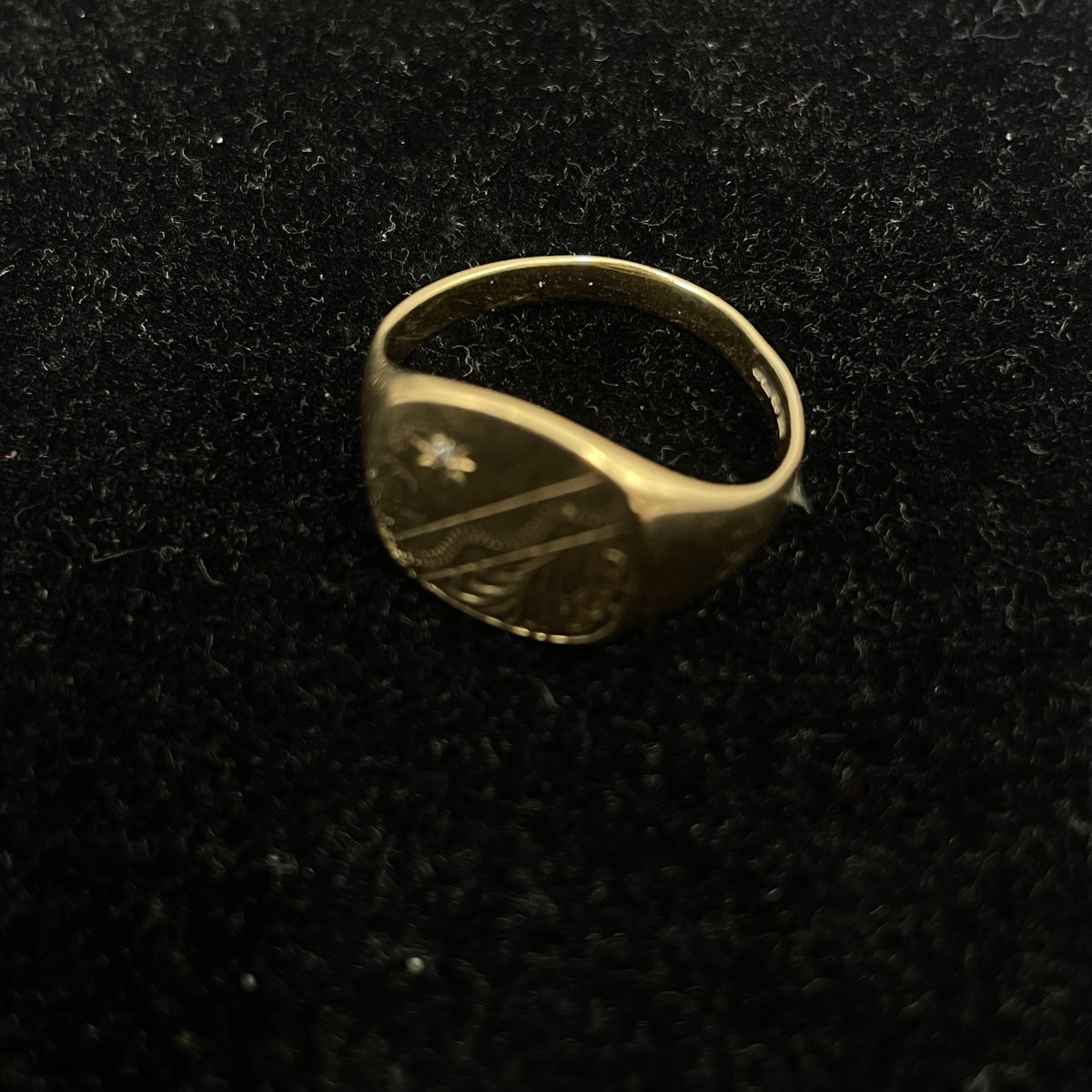 Vintage 9ct Gold Oval Signet Ring Size U