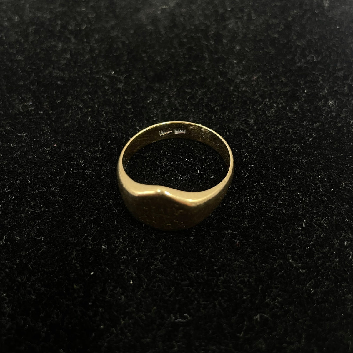 Vintage 9ct Hexagonal Signet Ring with Hand-Engraved Monogram Size W