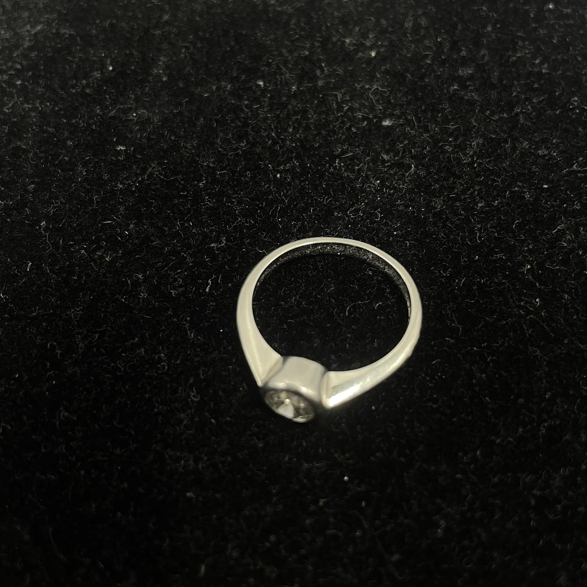 Platinum Ring with 0.70ct Diamond (IGI Certified) Size L 1/2