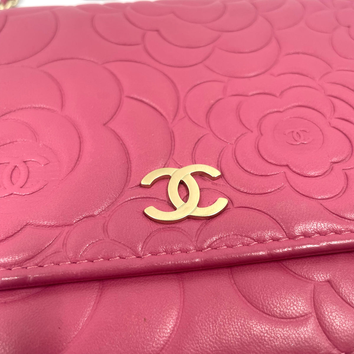 Chanel Pink Camellia Embossed Leather Chain Wallet/Crossbody Bag