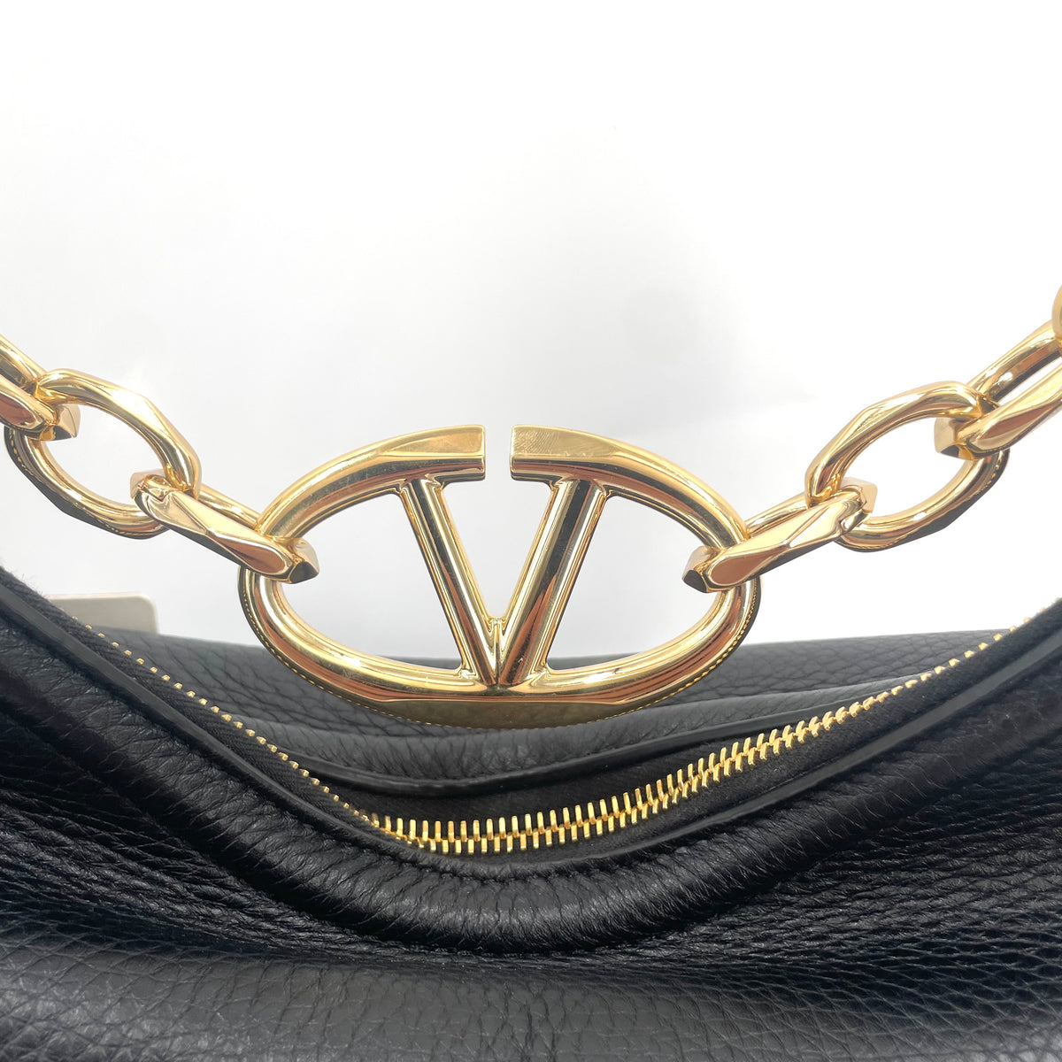 Valentino Garavani VLogo Chain Hobo Shoulder Bag Black Grained Leather