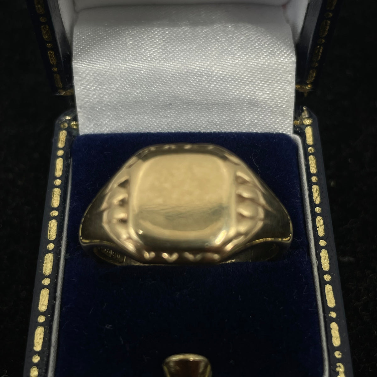 9CT Signet Ring Square Top Size X 1/2