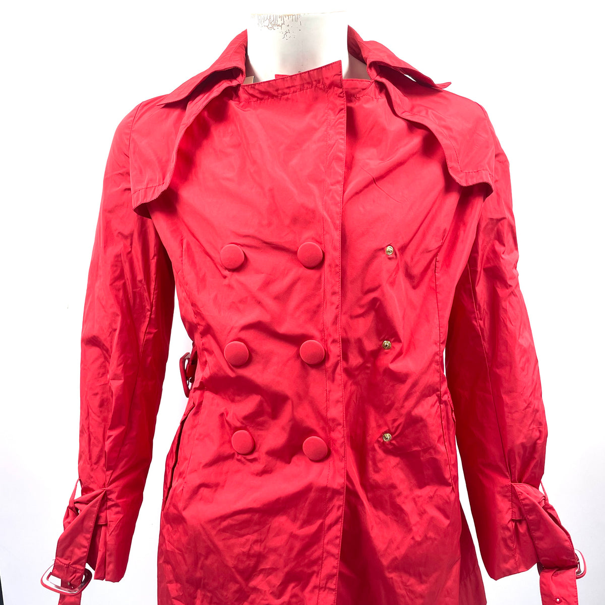 Moncler Magnolia Trench Coat in Vibrant Red – New
