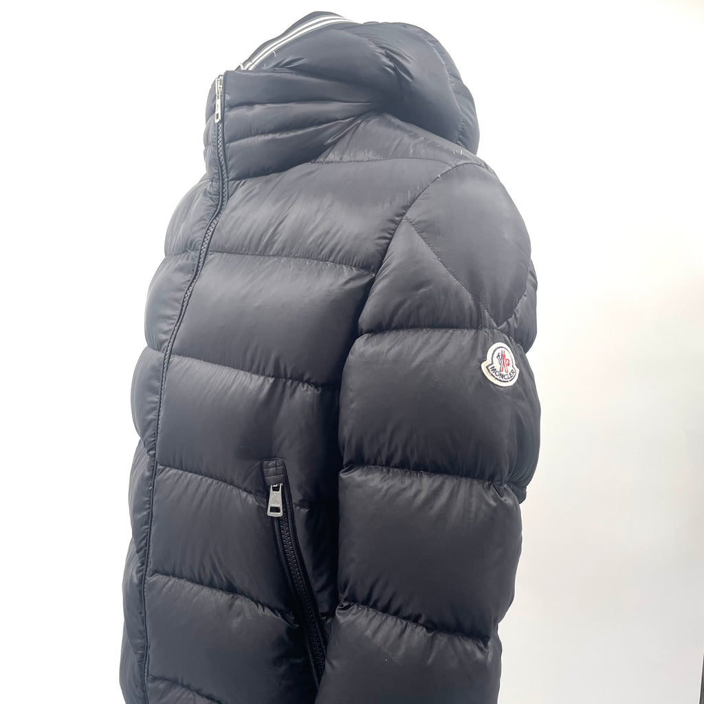 Moncler Puffer Jacket in Black