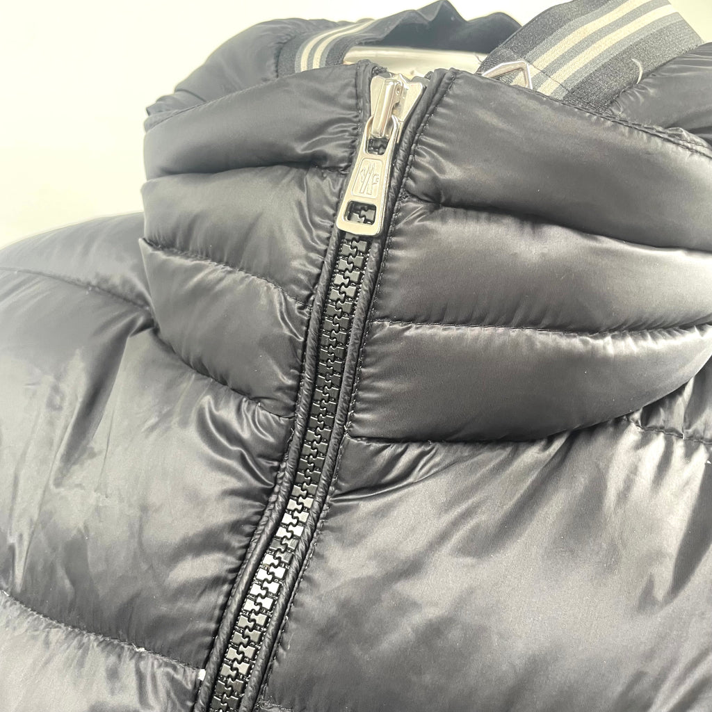 Moncler Puffer Jacket in Black