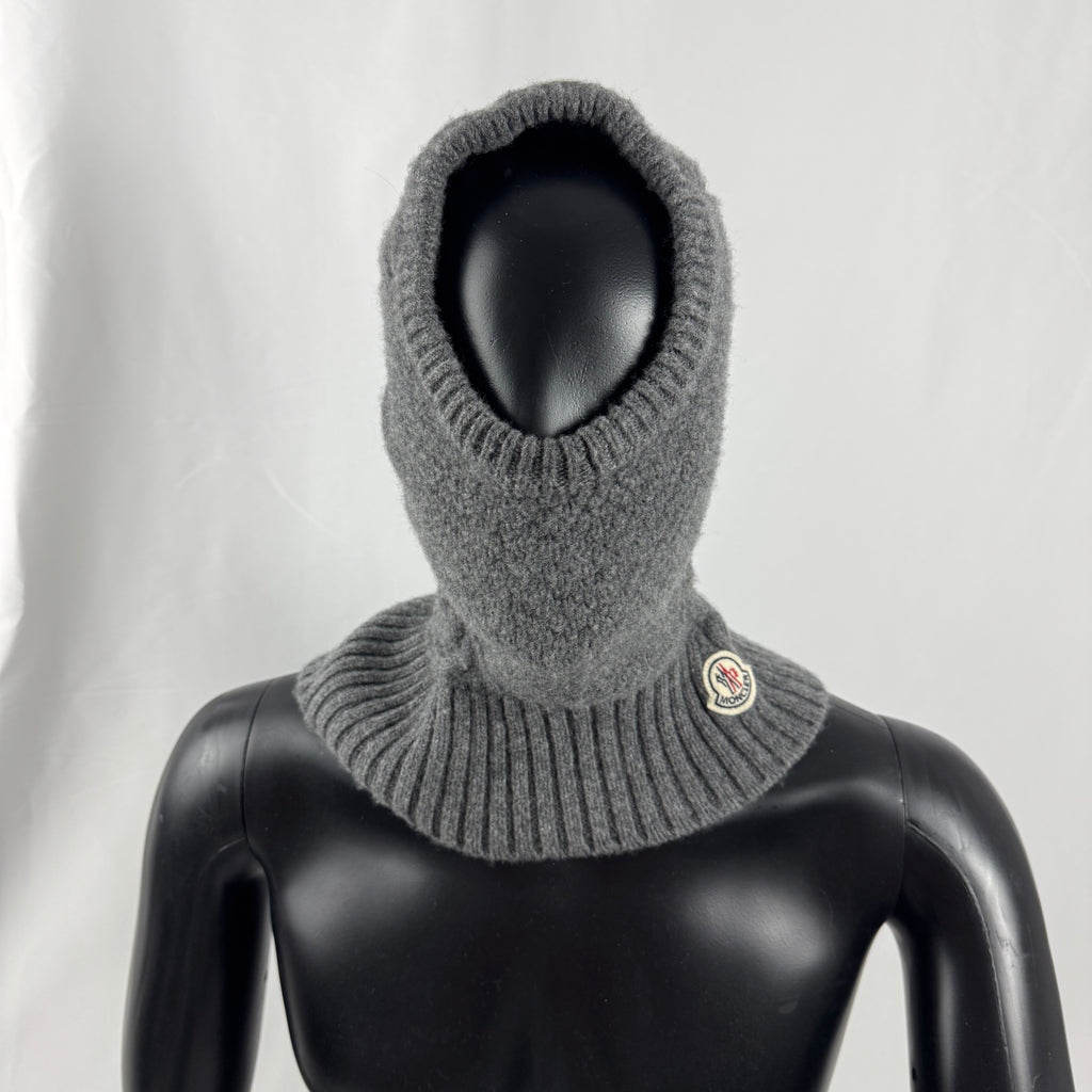 Moncler Balaclava in grey