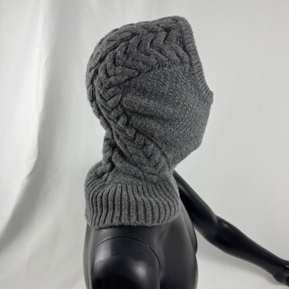 Moncler Balaclava in grey
