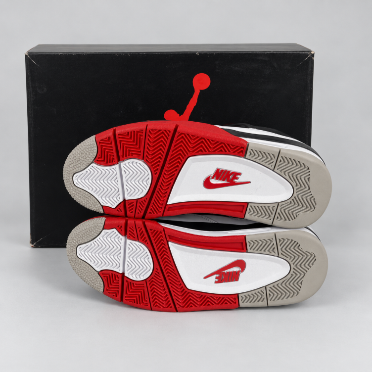 Air Jordan 4 Retro OG Fire Red 2020